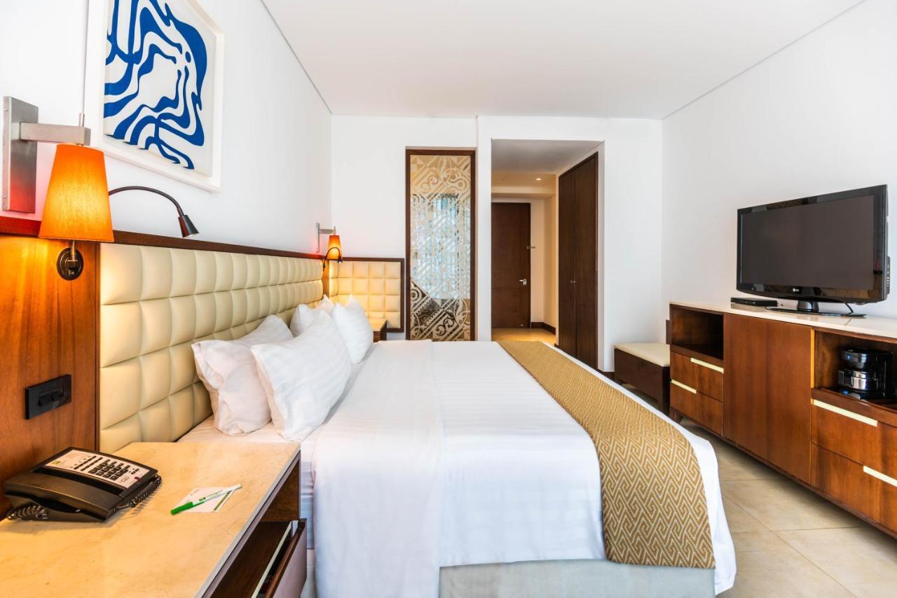 Holiday Inn Cartagena Morros By Ihg Exterior photo