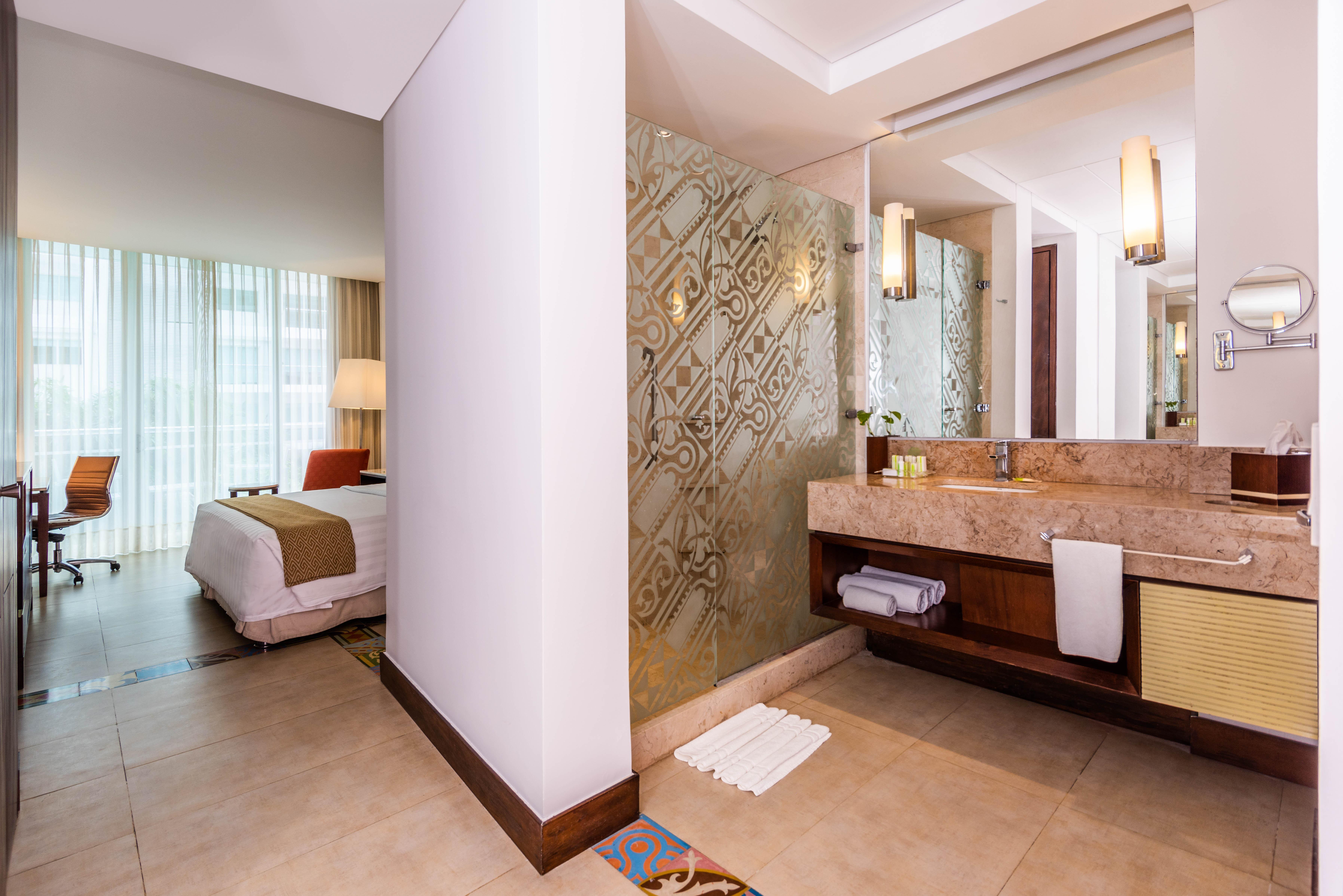 Holiday Inn Cartagena Morros By Ihg Exterior photo Deluxe room
