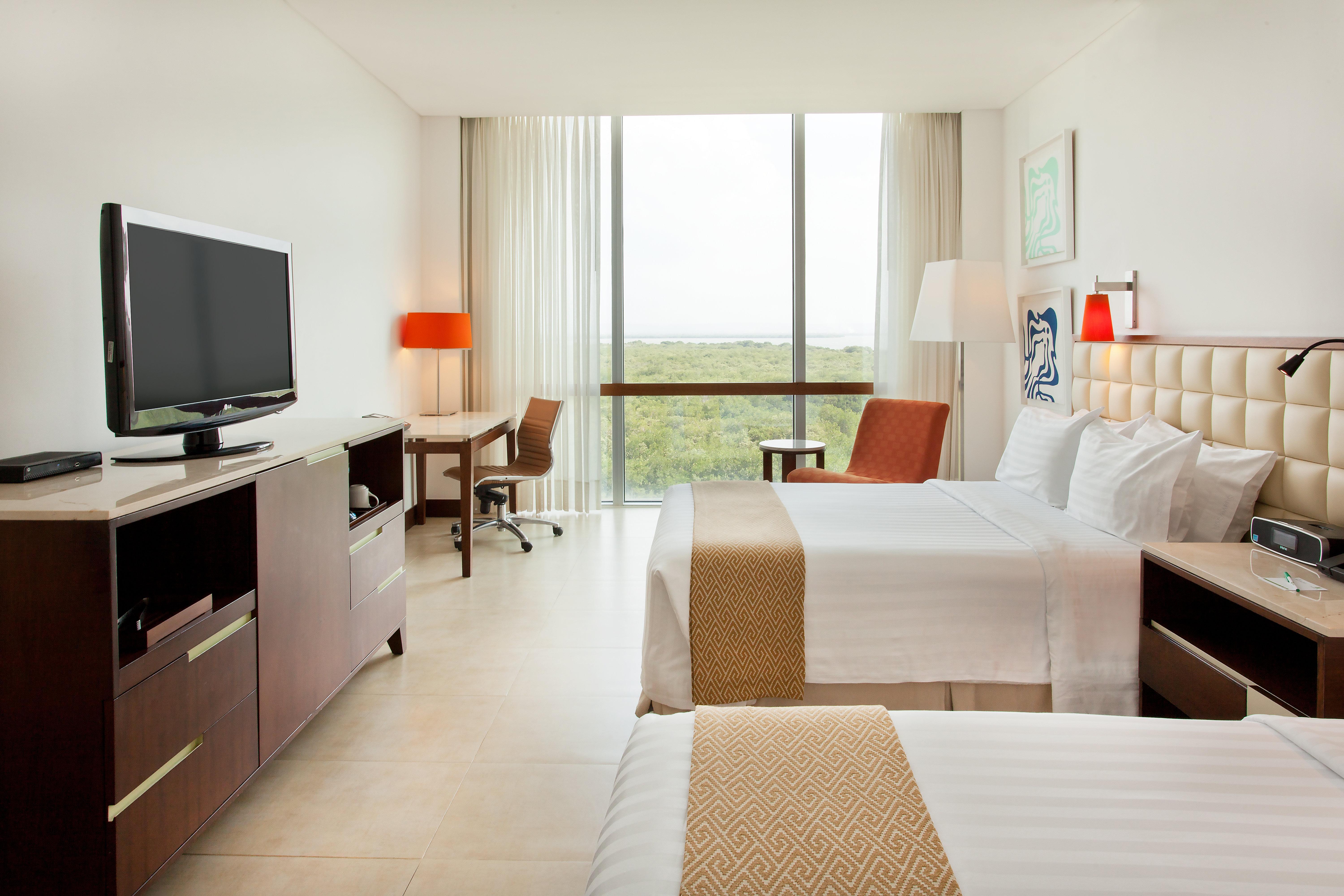 Holiday Inn Cartagena Morros By Ihg Exterior photo A room at the Hilton Cancun Resort